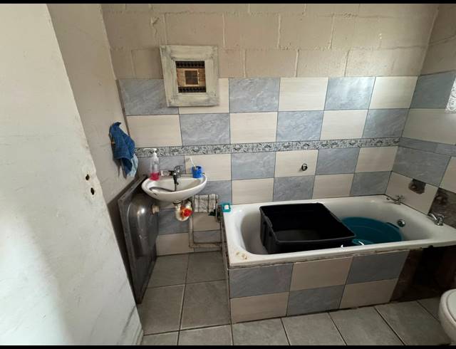 2 BEDROOM HOUSE FOR SALE IN SUNSET GLEN